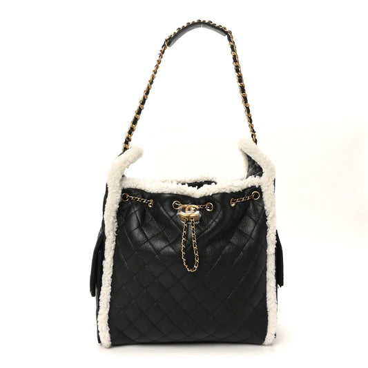Crumpled Sheepskin Shearling Quilted Medium  25 Handbag Black White