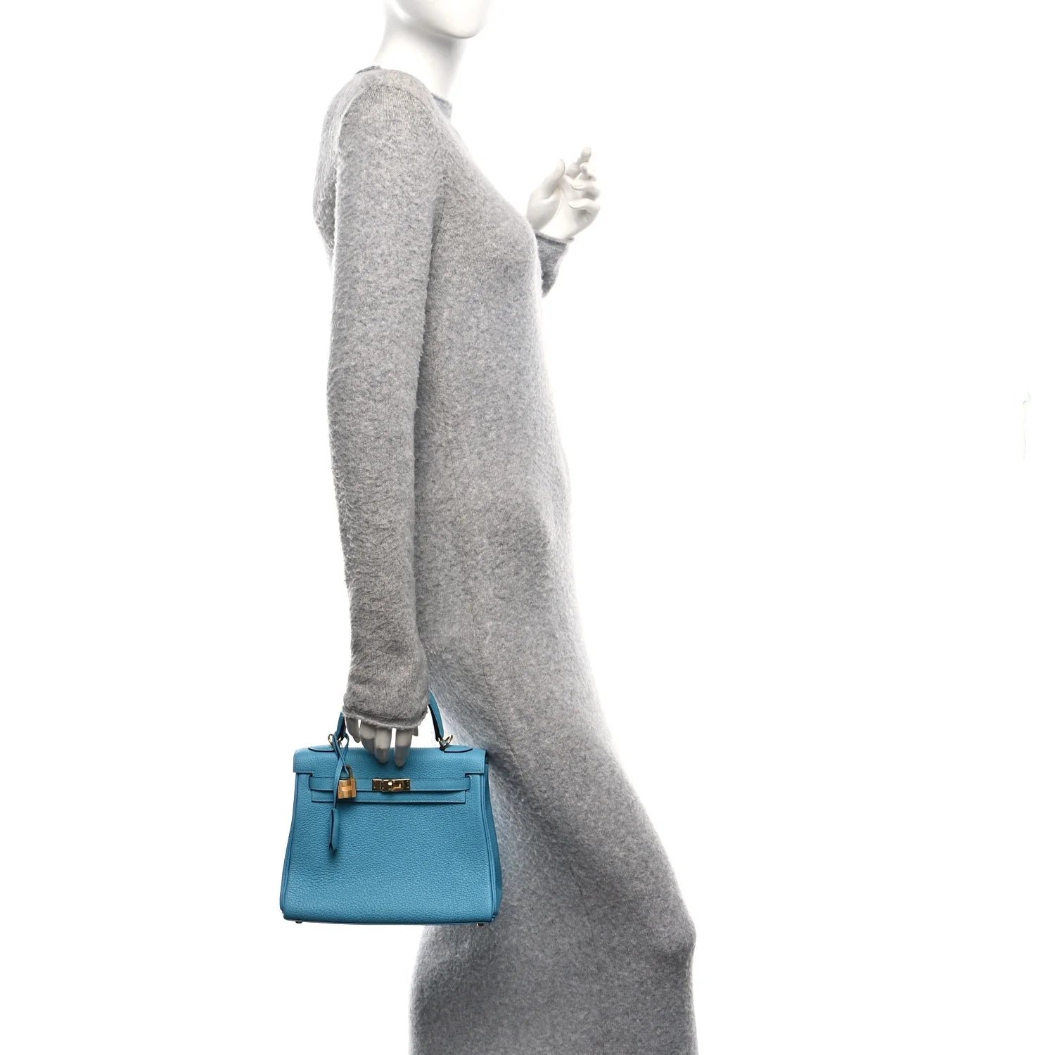 Togo Kelly Retourne 25 Bleu Du Nord