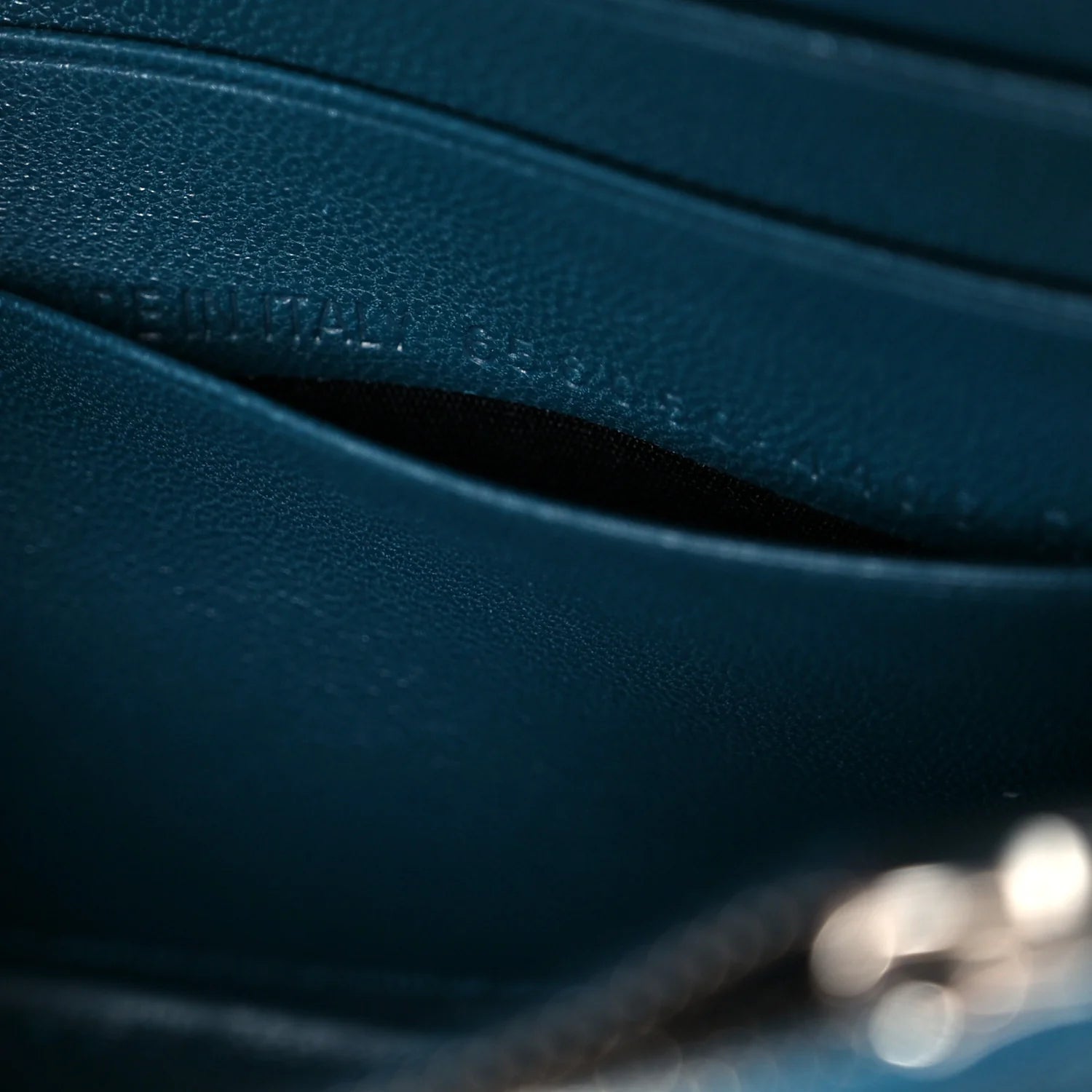 Shiny Calfskin Crocodile Embossed Hourglass Chain Bag Forest Green