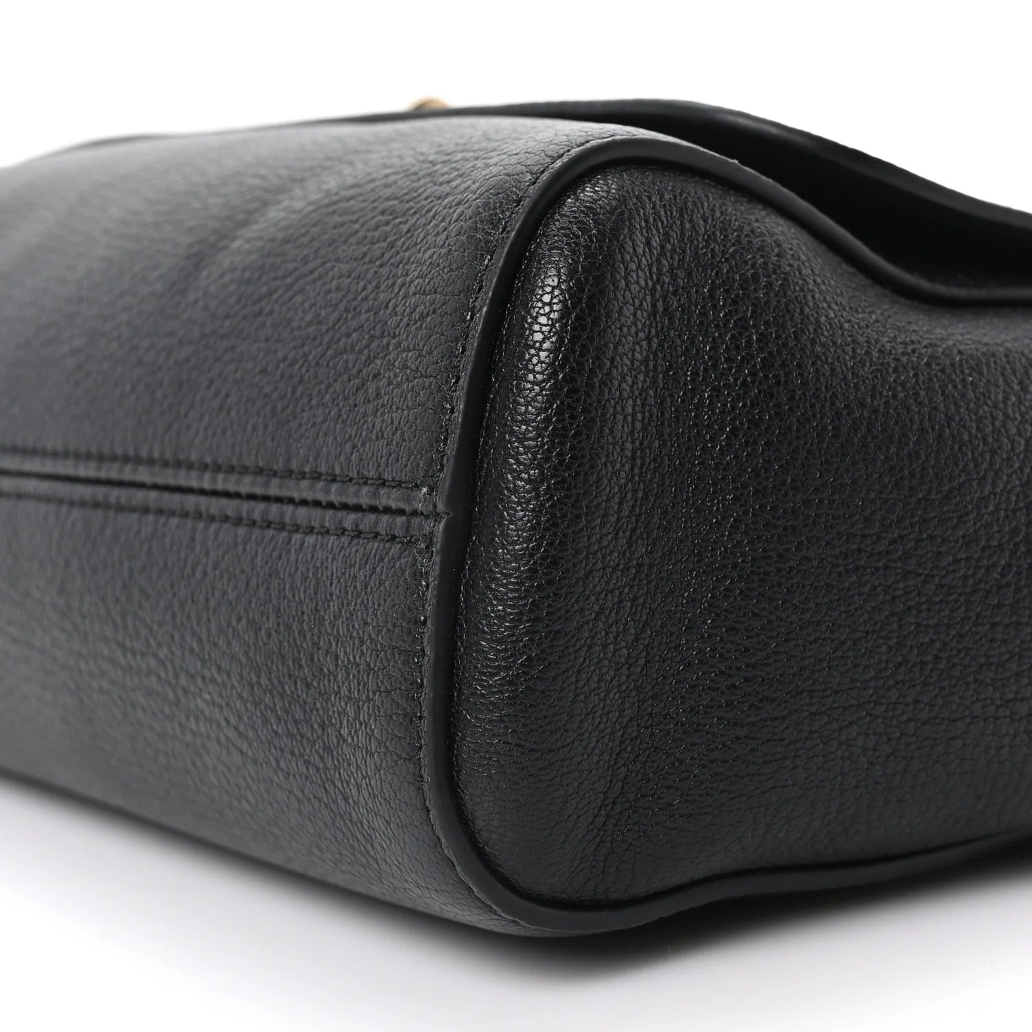 Small Classic Grain Calfskin Medium Lily Black