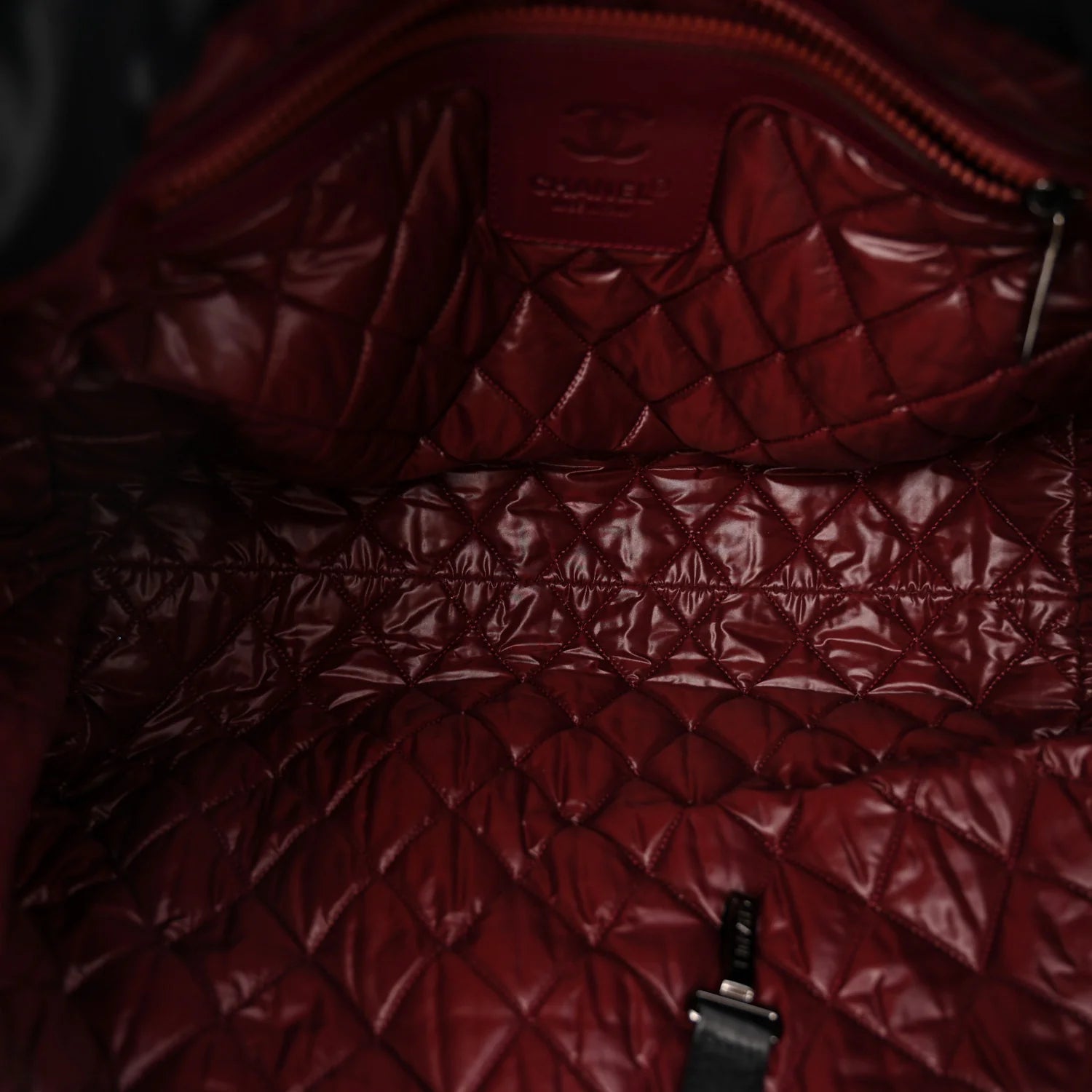 Nylon Quilted Medium Coco Cocoon Reversible Tote Black