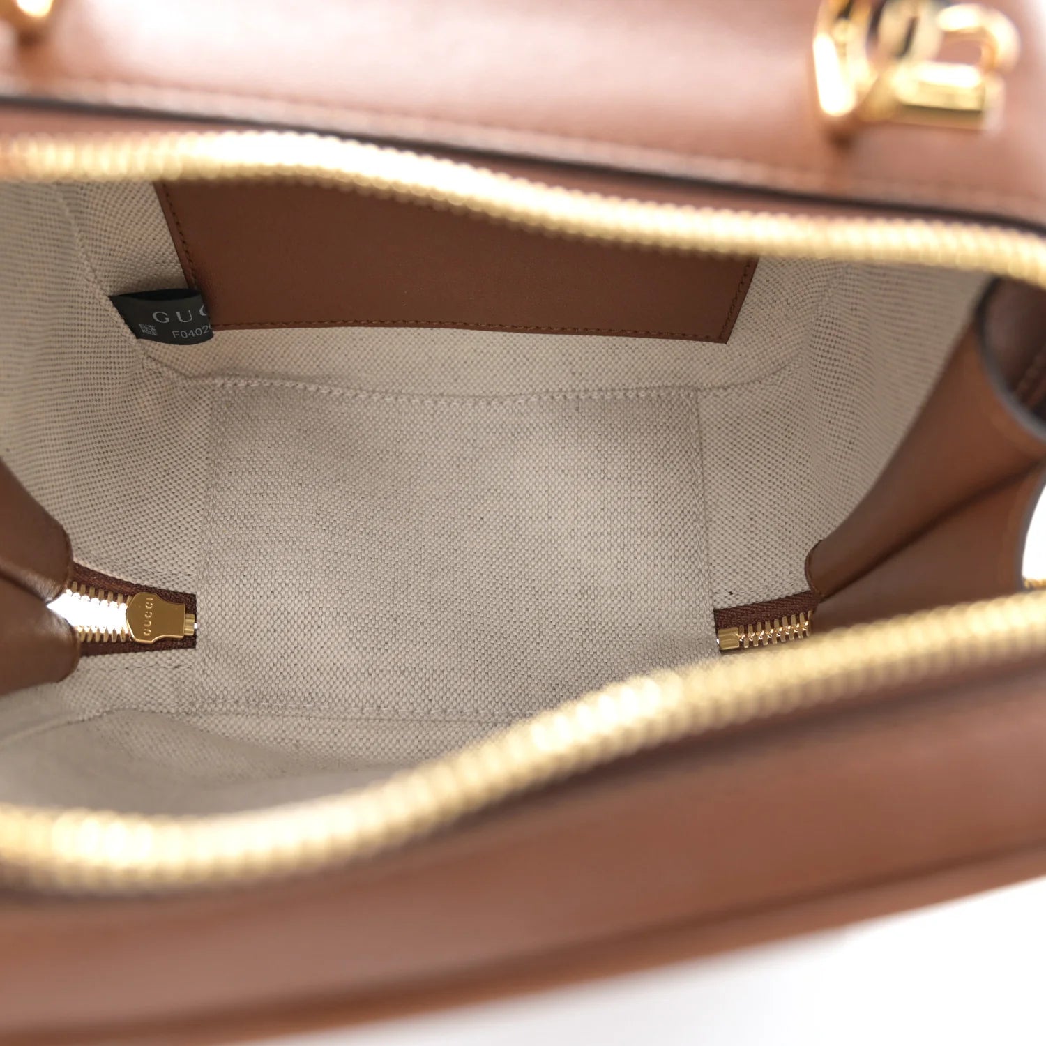 Sakai Be Green Calfskin Diagonal Stitched Blondie Top Handle Bag Cuir