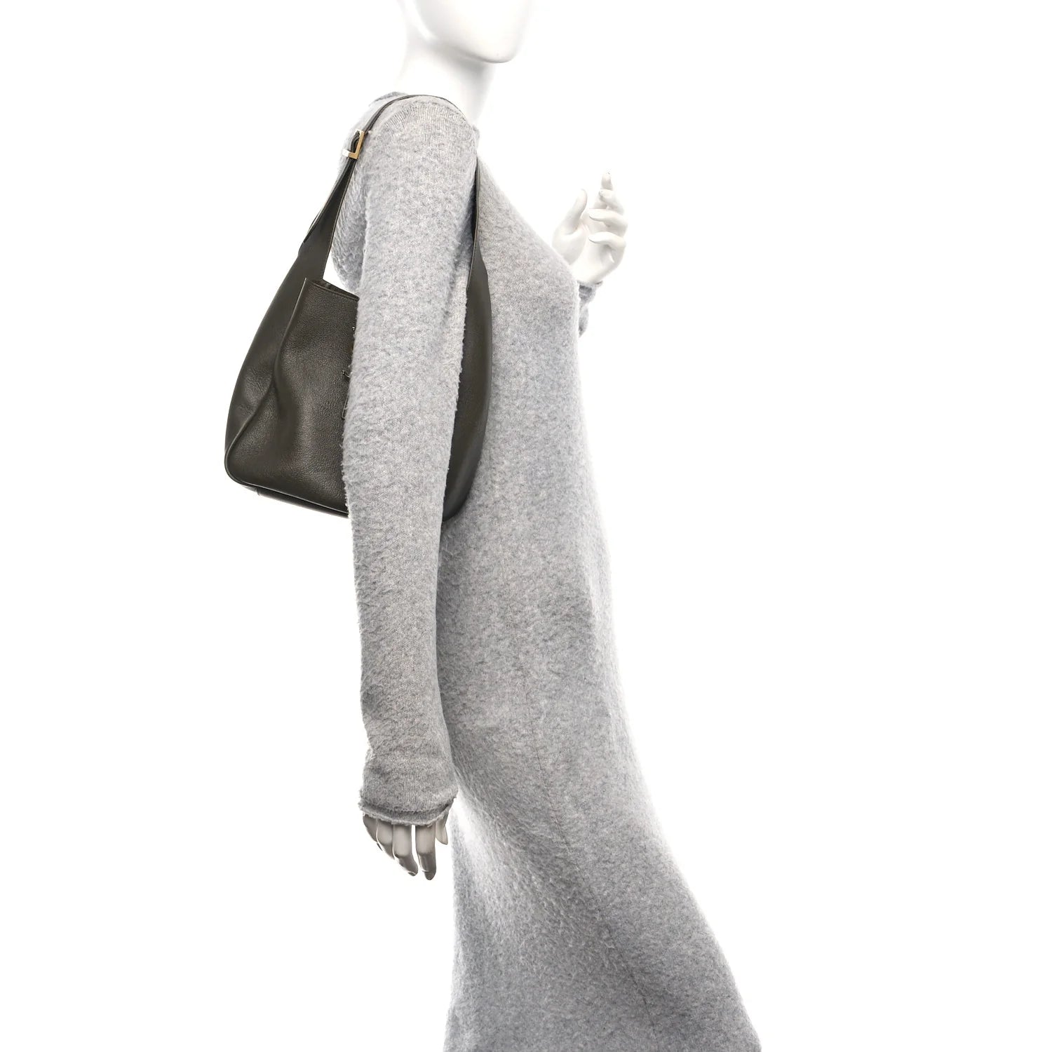 Smooth Calfskin Small Le 5 a 7 Soft Hobo Light Musk