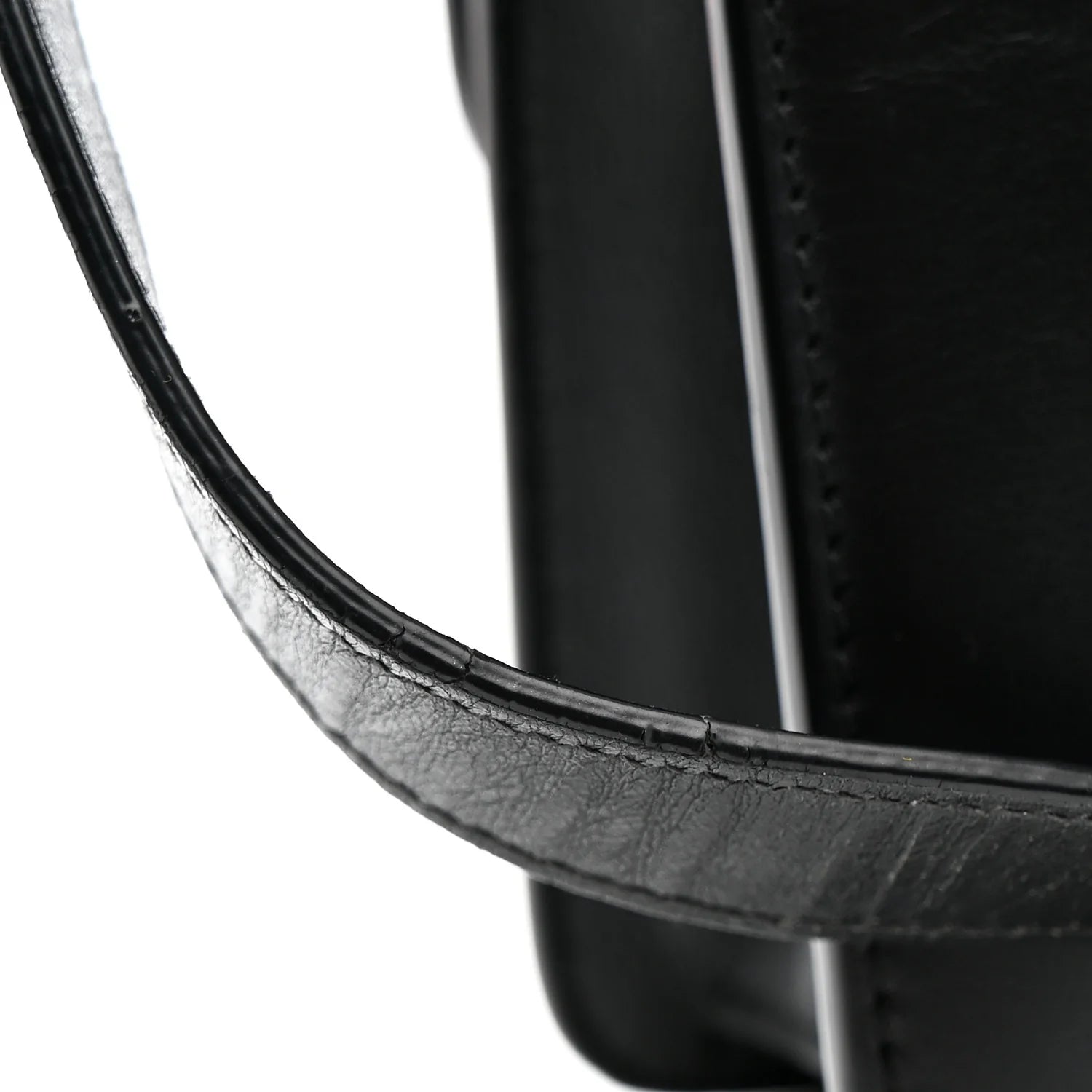 Smooth Calfskin 30 Montaigne Flap Bag Black