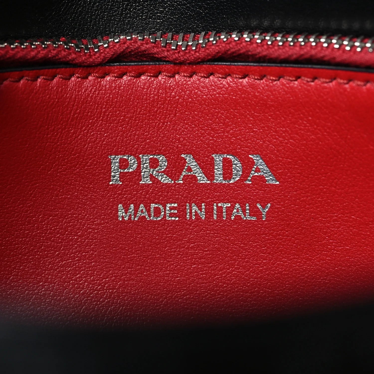 Soft Calfskin Impunture Diagramme Large Chain Flap Shoulder Bag Black