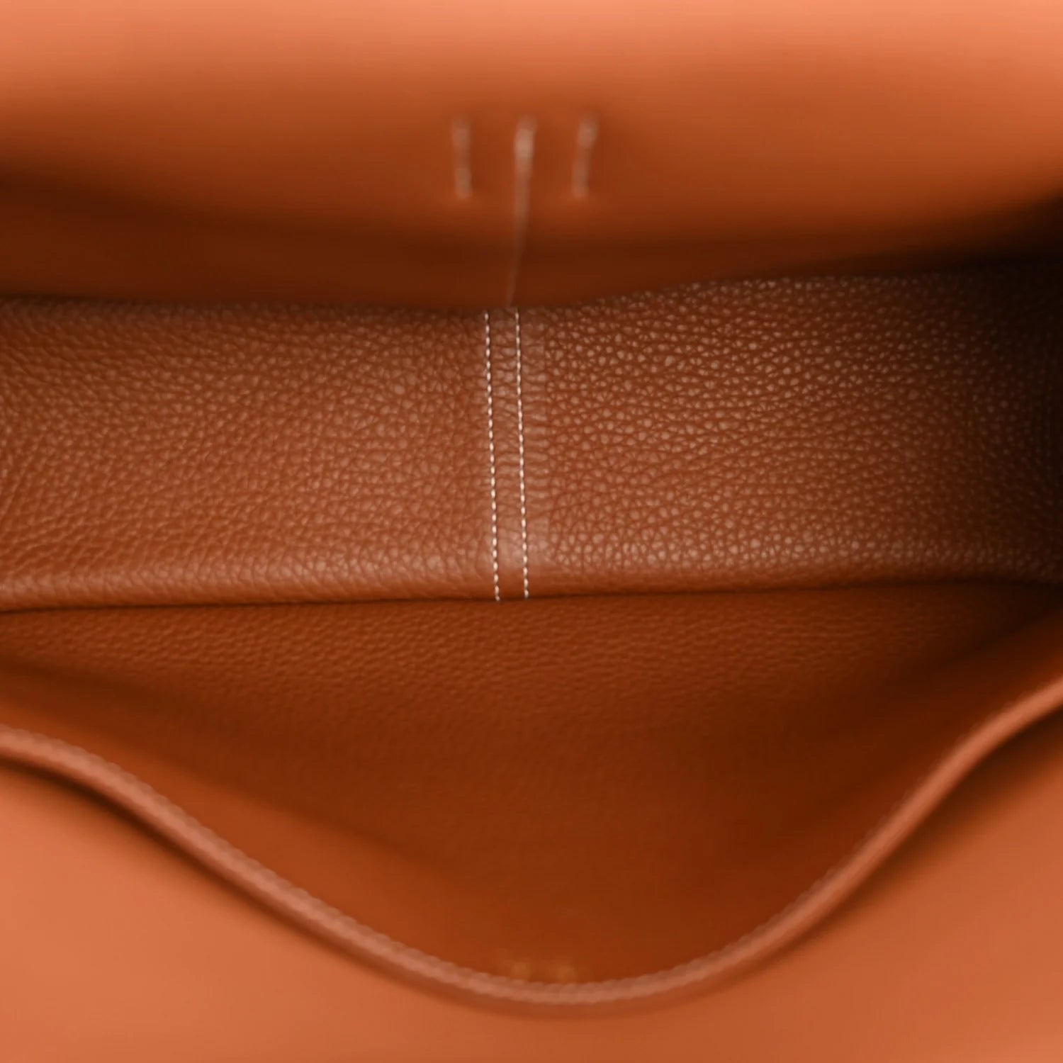 Taurillon Clemence Halzan 31 Gold