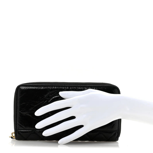 Shiny Aged Calfskin Quilted CC Wallet Black