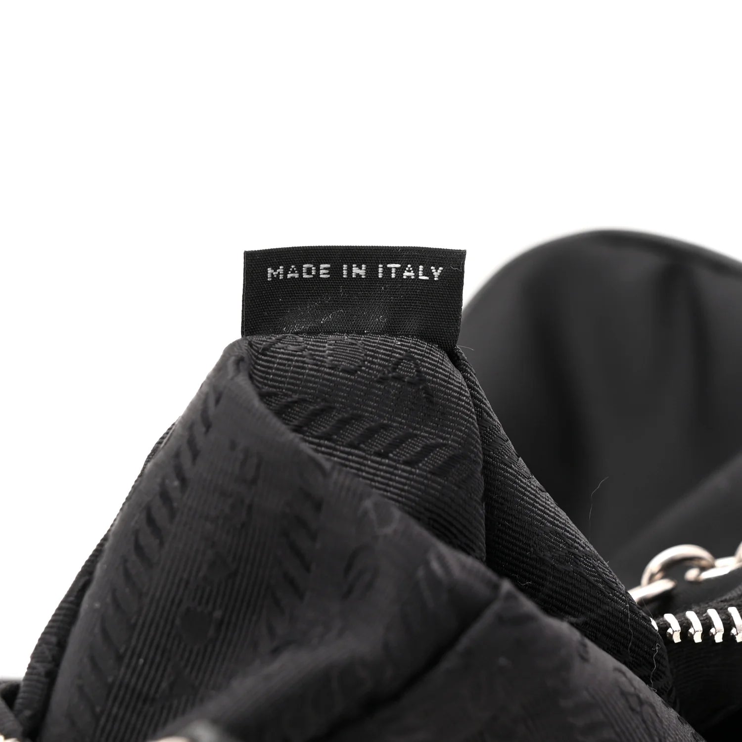 Re-Nylon Saffiano Re-Edition 2005 Shoulder Bag Black