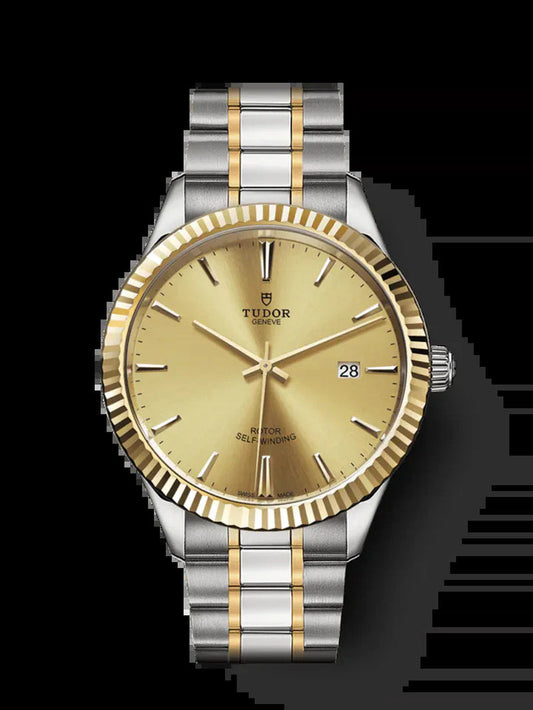Style, Stainless Steel and Yellow Gold, 41Mm, Ref# M12713-0001