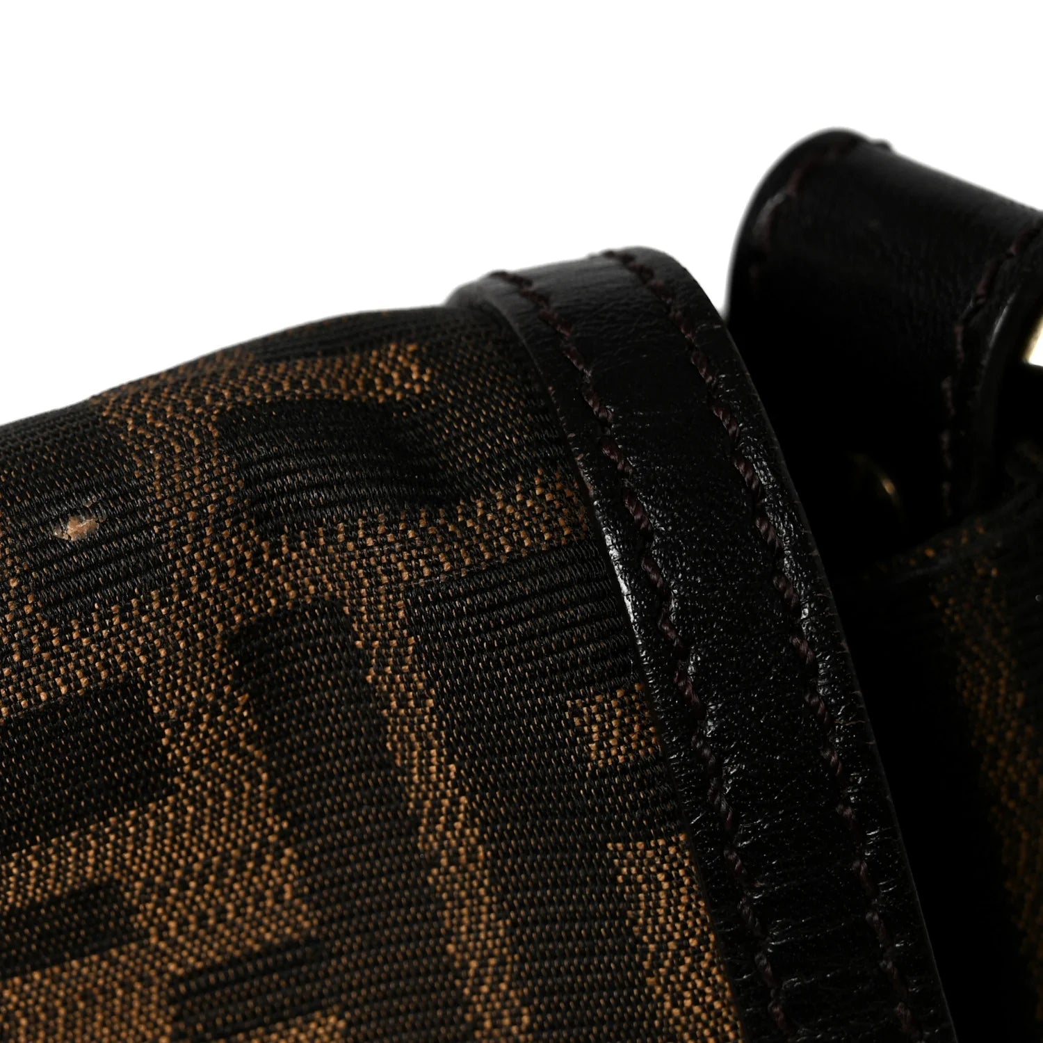 Zucca Medium Chef Shoulder Bag Tobacco