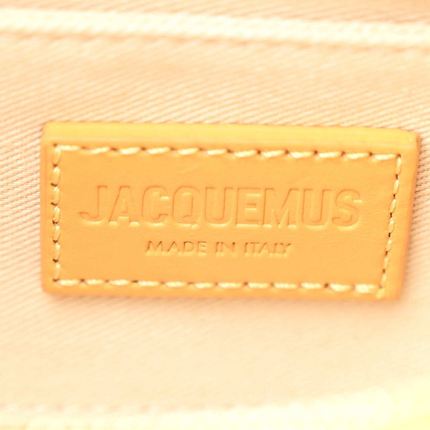 Smooth Calfskin Le Bisou Perle Dusty Yellow