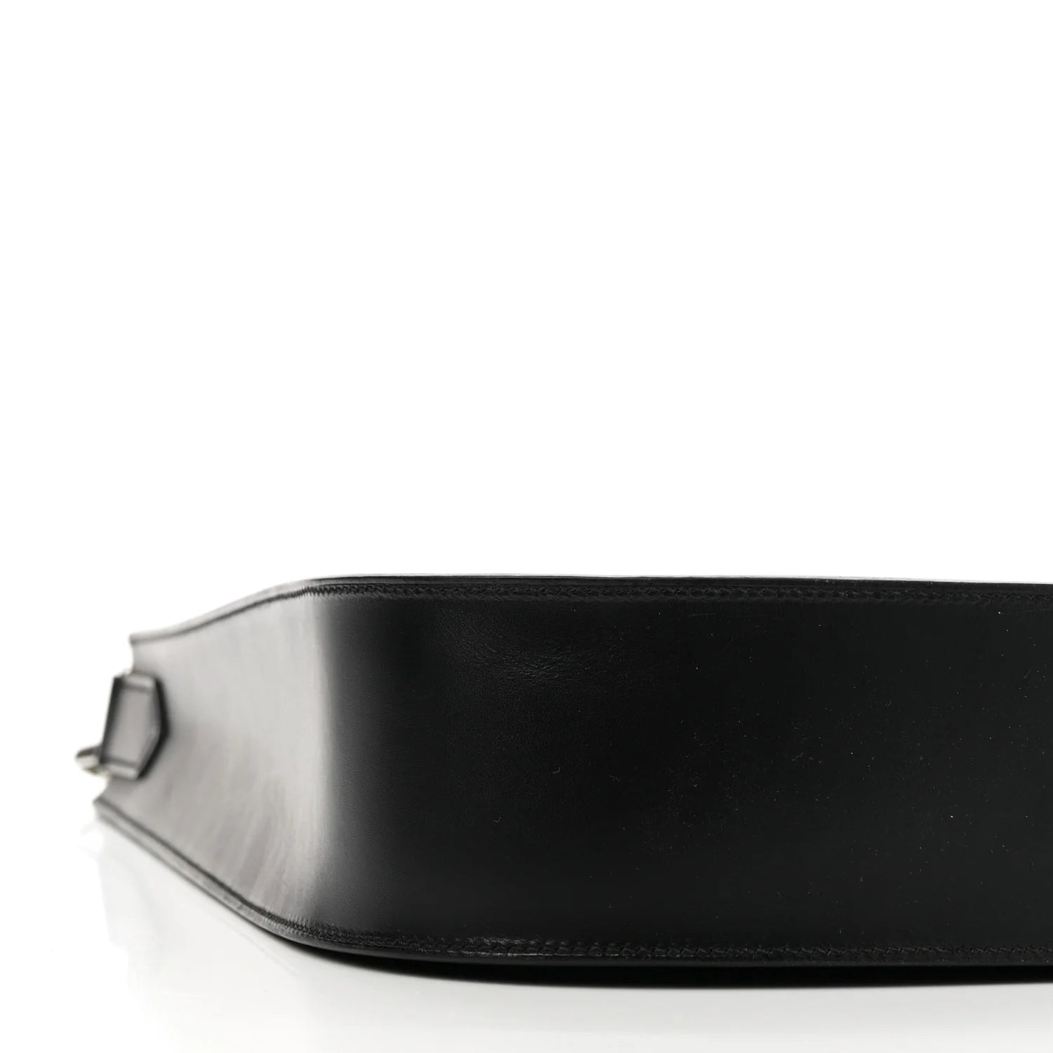 Vache Hunter Evelyne Sellier 29 PM Black