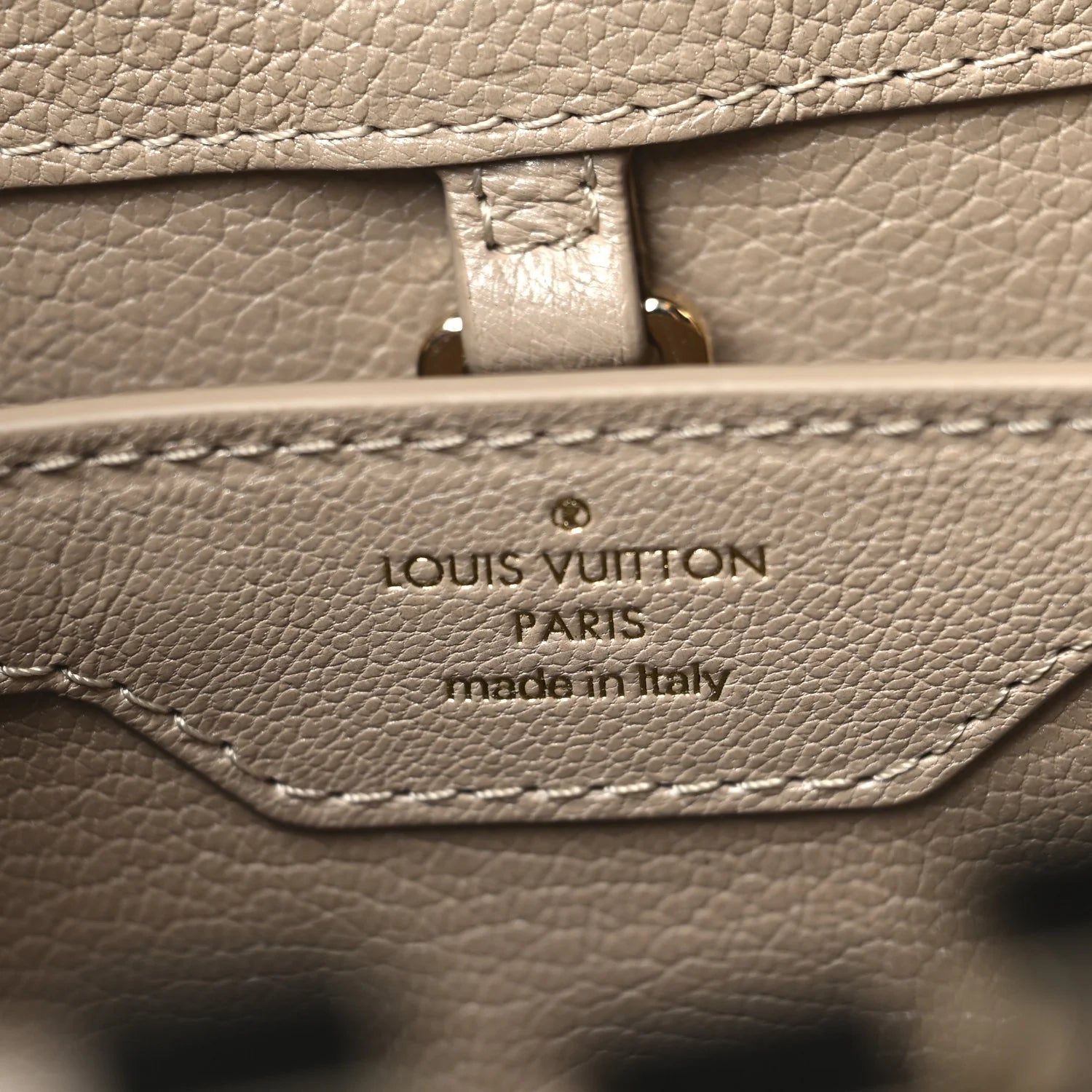 Mink Goatskin Capucines BB Beige