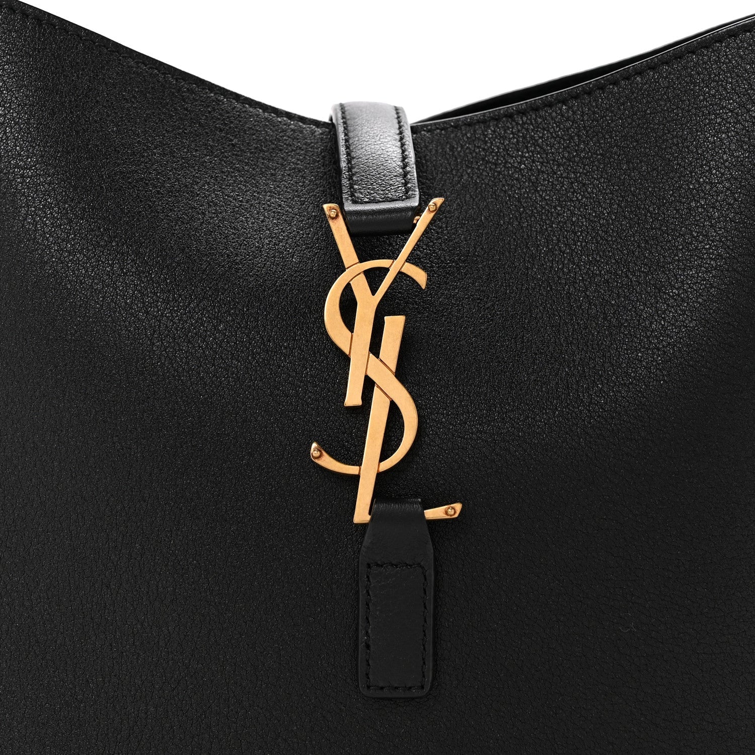 Smooth Calfskin Small Le 5 a 7 Soft Hobo Black