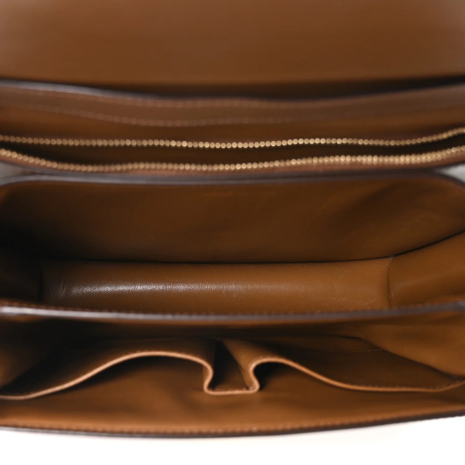 Smooth Calfskin Medium Classic Box Flap Bag Light Camel