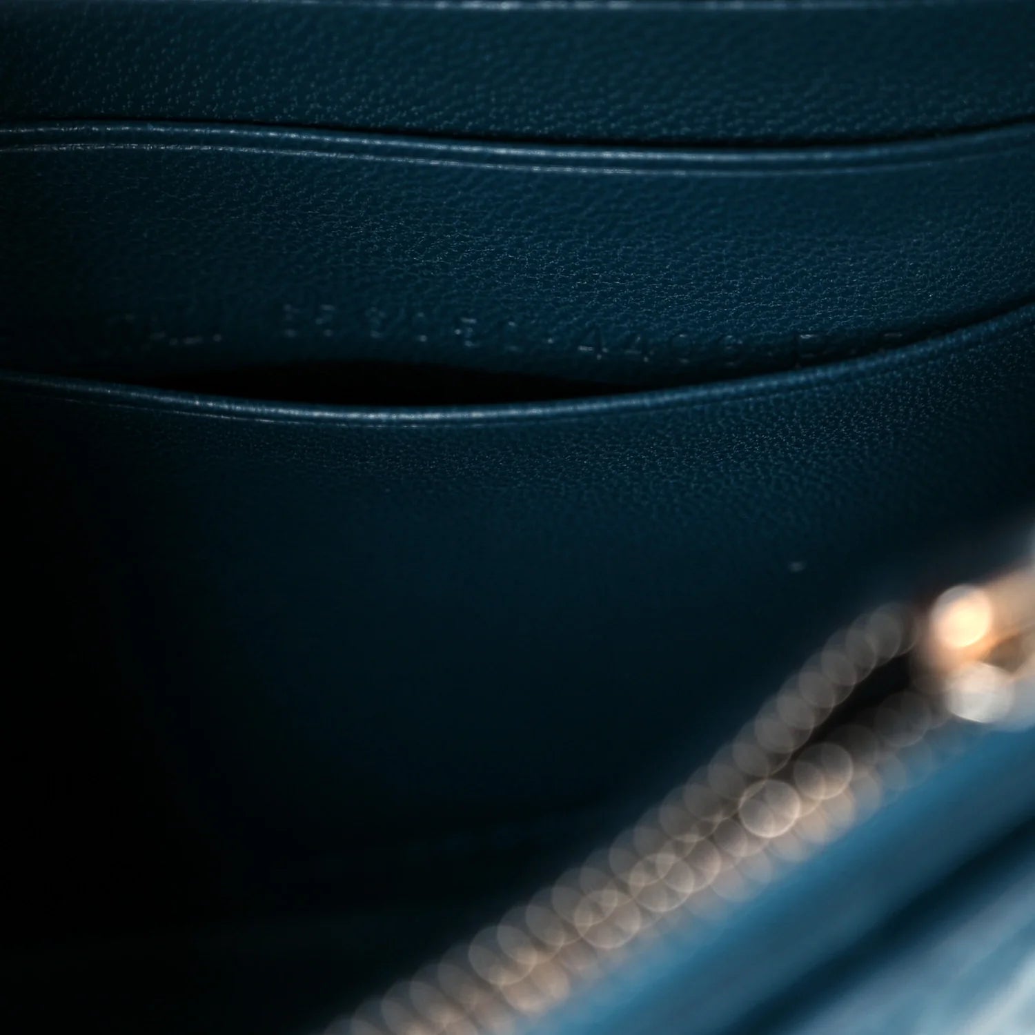 Shiny Calfskin Crocodile Embossed Hourglass Chain Bag Forest Green