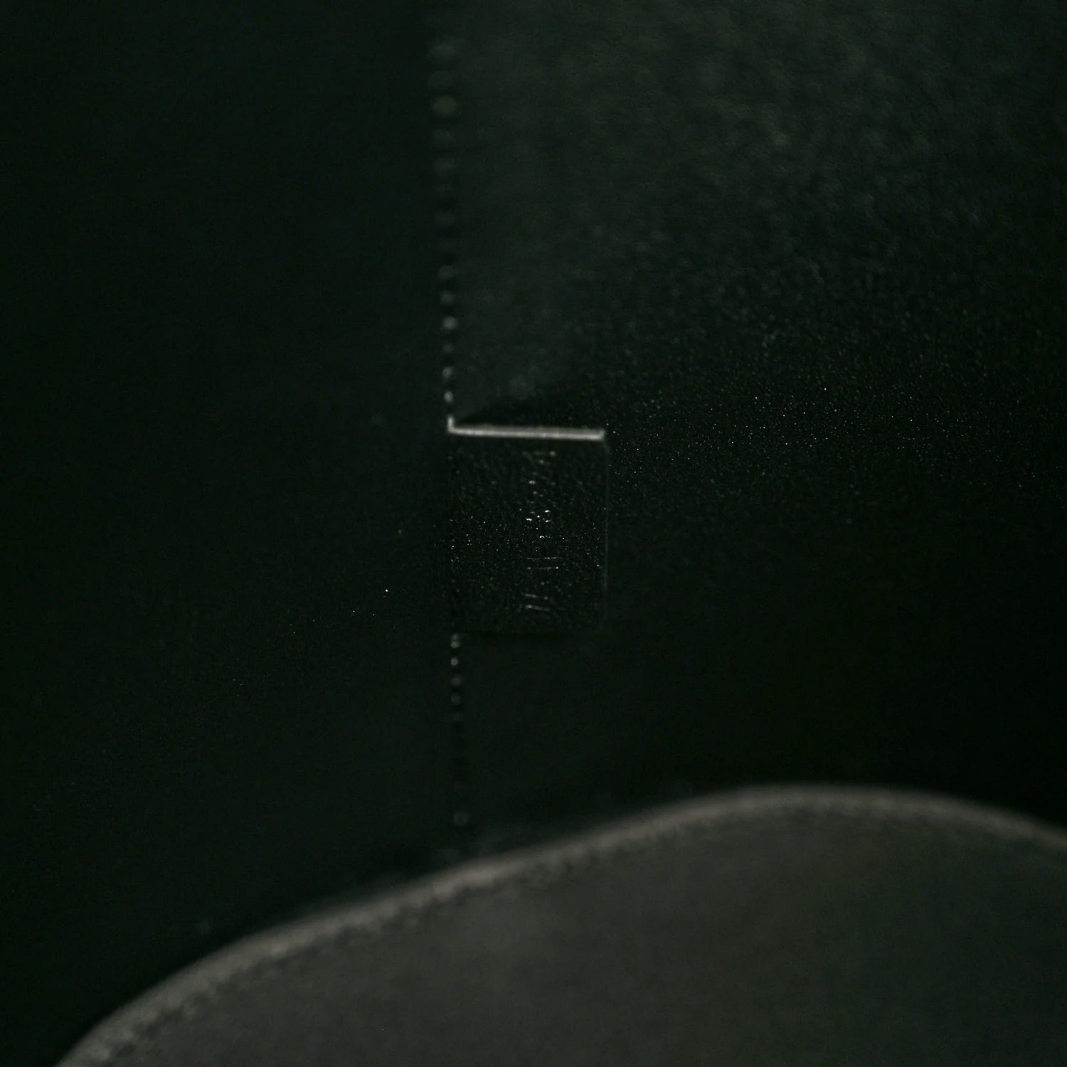 Smooth Calfskin Triomphe Medium Louise Bag Black