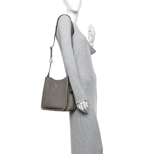 Vitello Daino Soft Hobo Messenger Bag Argilla