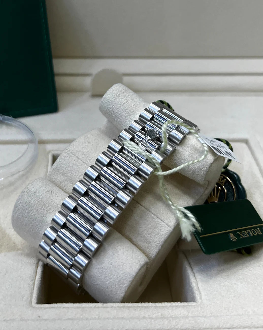 Rolex Oyster Perpetual Day-Date 40 Watch 228206 Men'S Watch