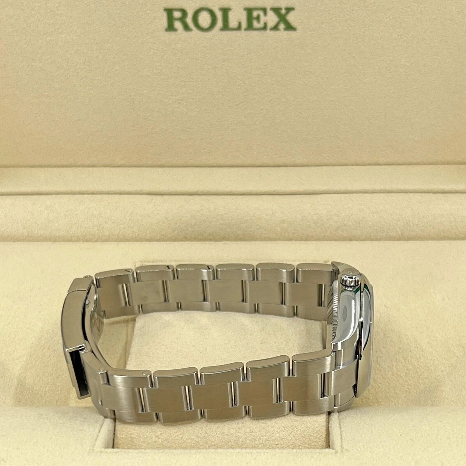 Oyster Perpetual, Oystersteel, Pink Dial, 31Mm, Ref# 277200-0004