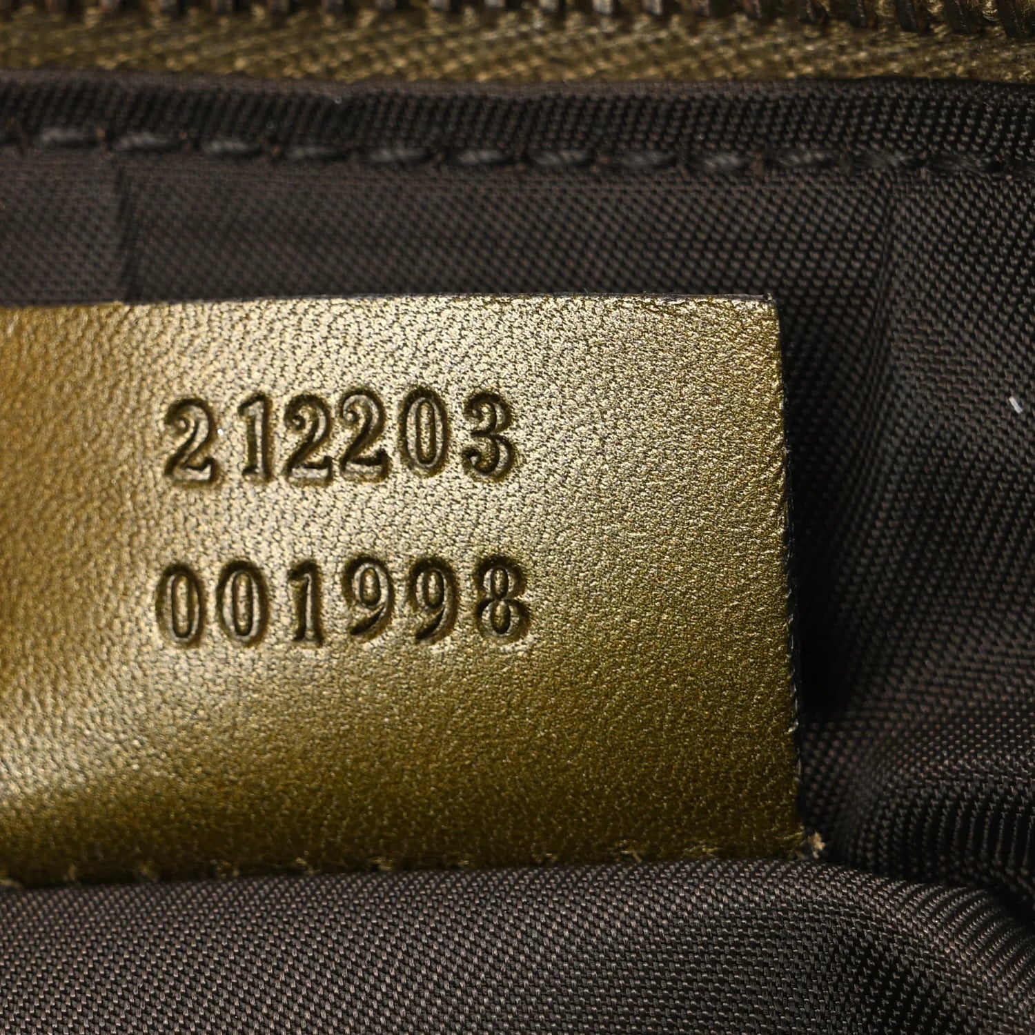 Metallic Soft ssima Signature New Britt Wristlet Green