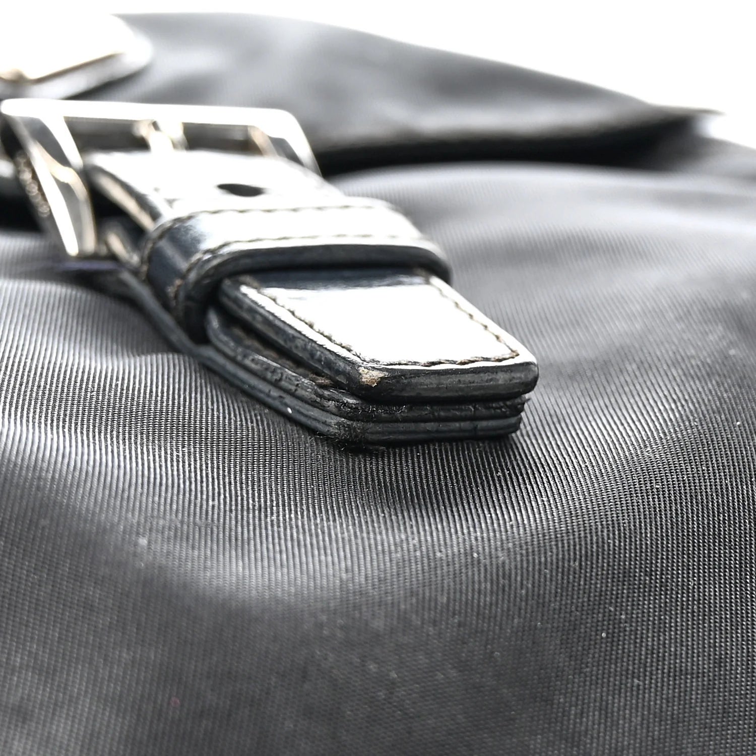 Tessuto Nylon Saffiano Small Vela Messenger Black