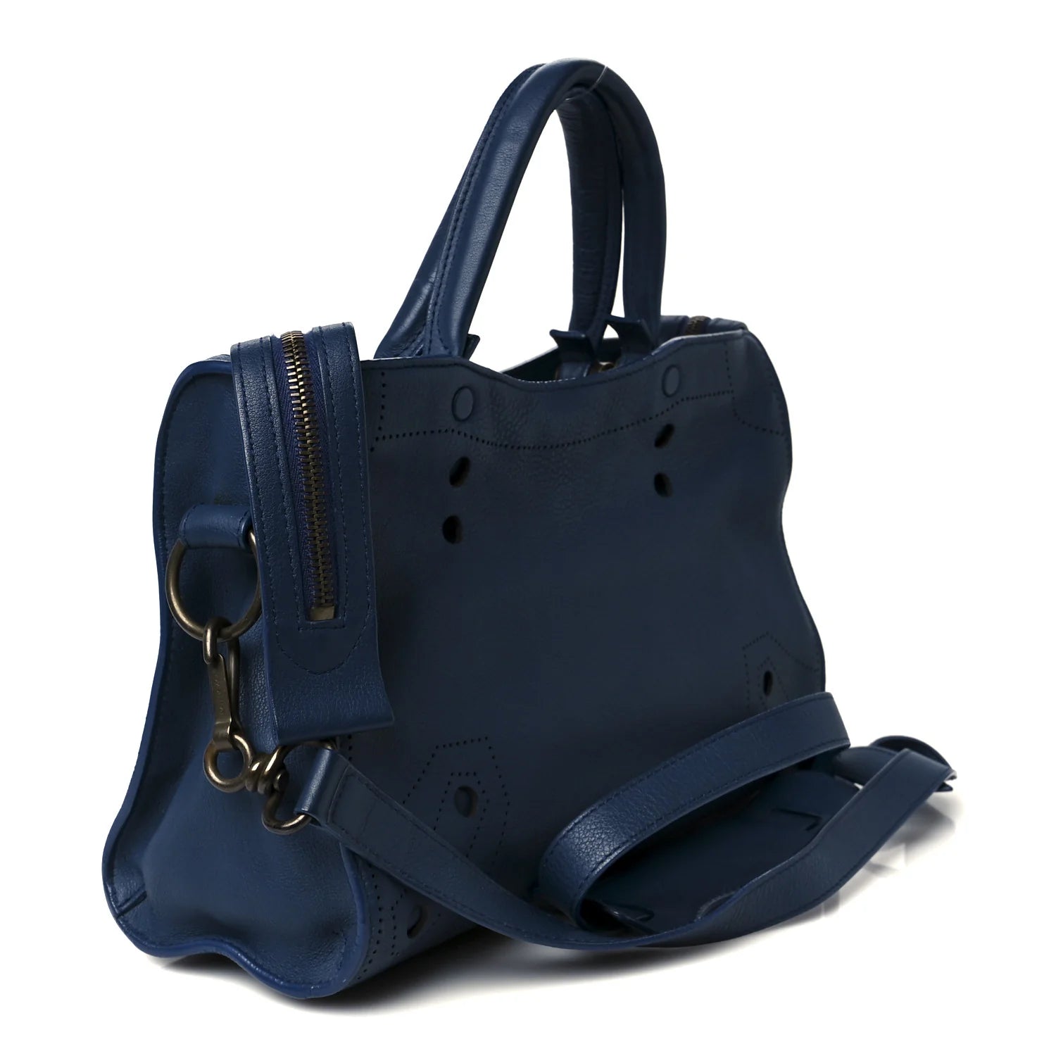 Veau Soyeux Perforated Blackout Hardware S City Bleu Marine