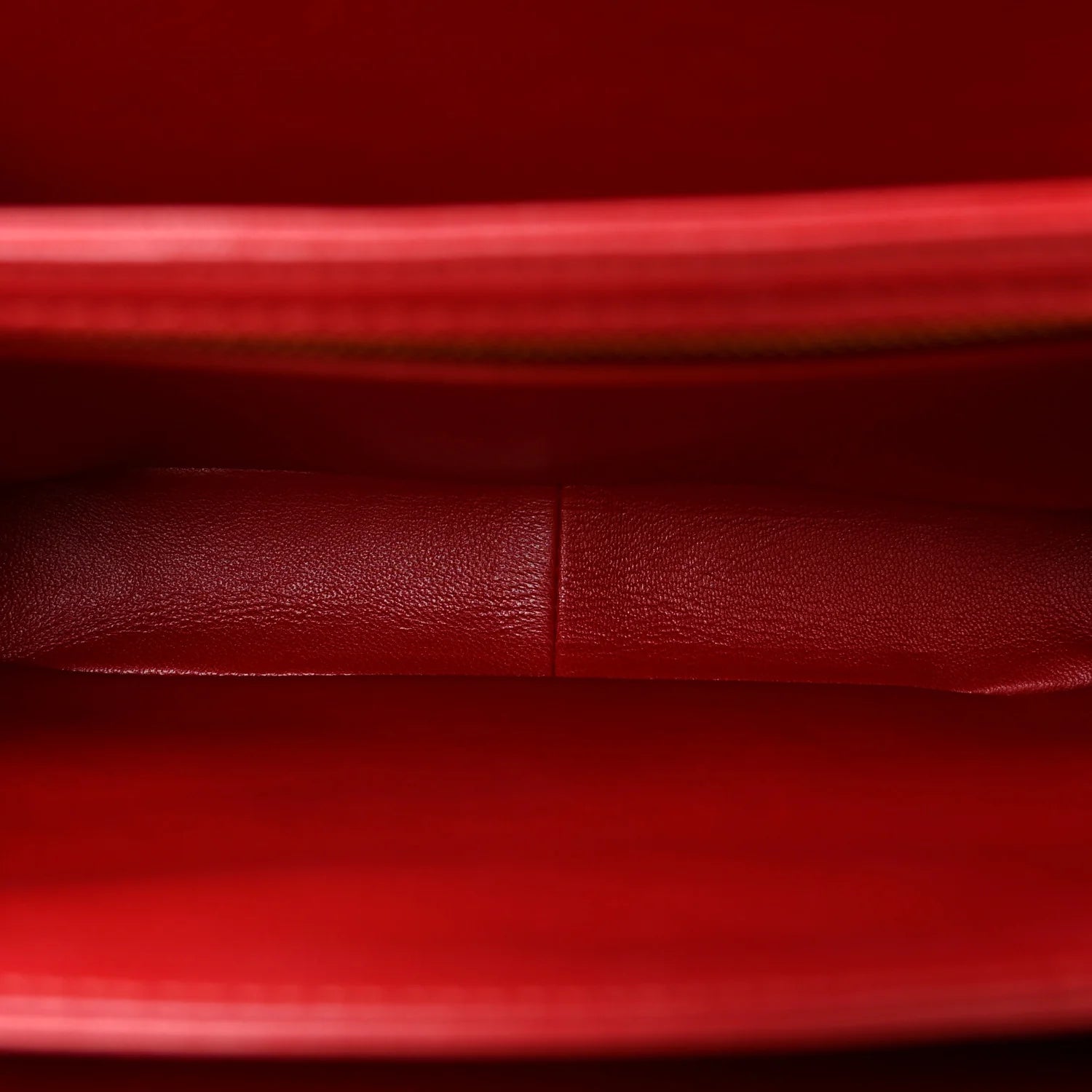 Shiny Calfskin Medium Triomphe Red