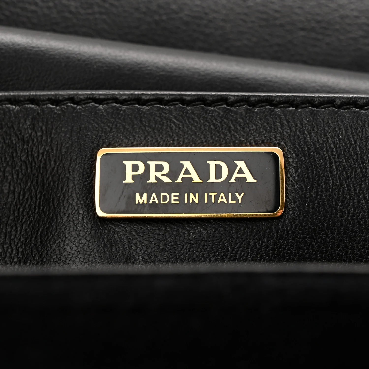 Velvet City Calfskin Cahier Bag Black