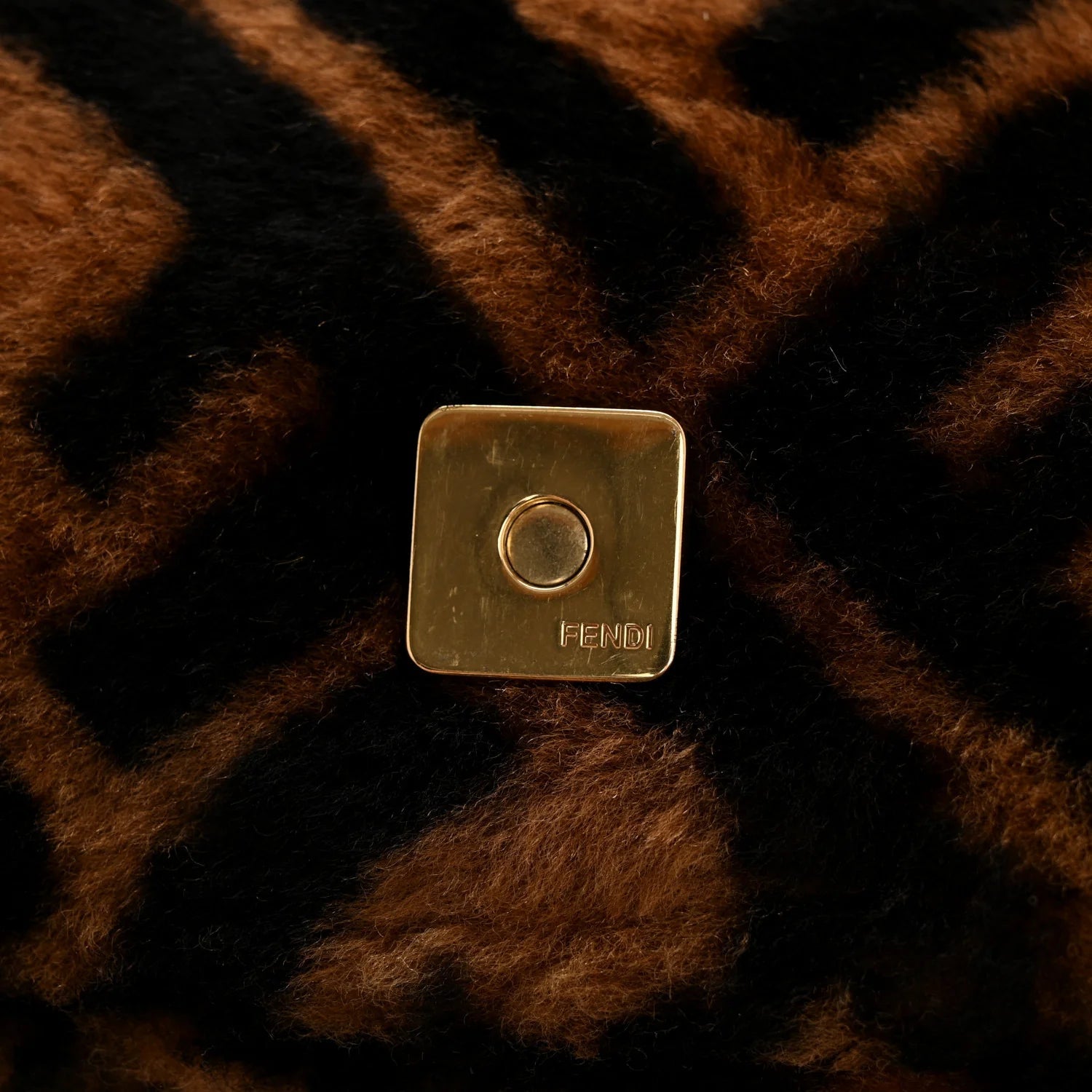 Shearling Vitello Dolce Macro FF 1974 Mini Baguette Tobacco Black