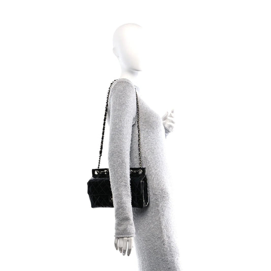 Patent Quilted Medium Diagonal CC Flap Black