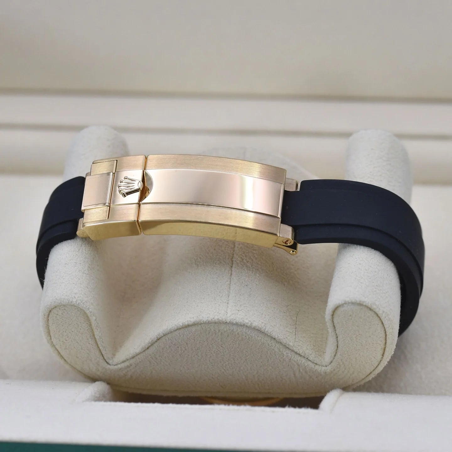 Cosmograph Daytona 40Mm, 18K Yellow Gold, Ref# 126518Ln-0010