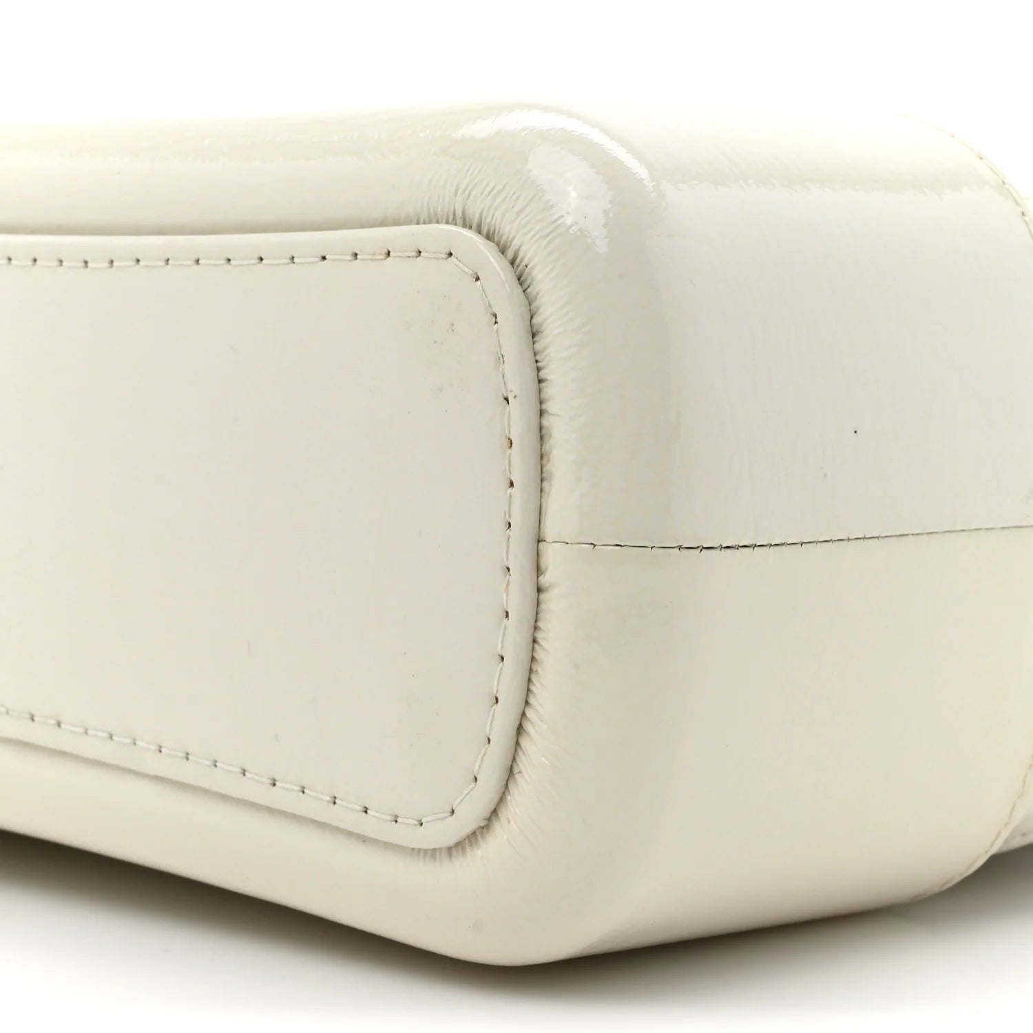 Patent Goatskin Quilted Medium Gabrielle Hobo White