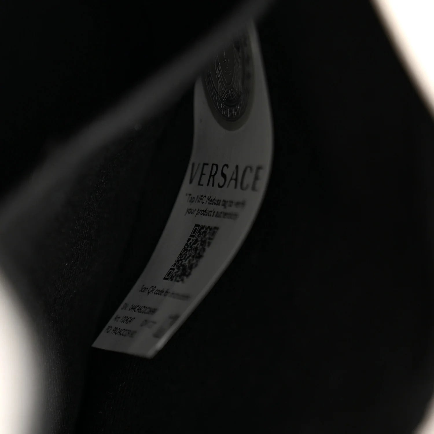 Grained Calfskin La Medusa Drawstring Bucket Bag Optical White