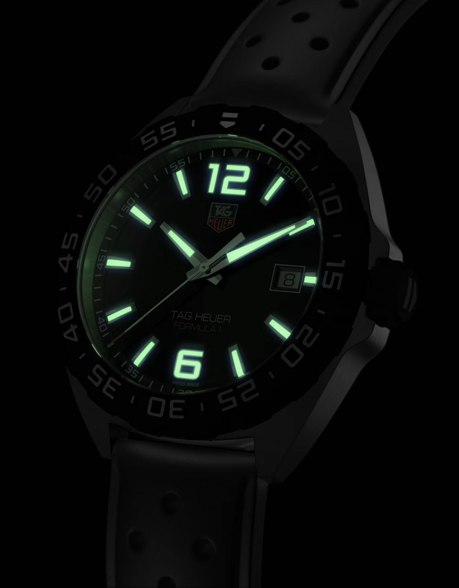 Unworn  Formula 1 Date, Stainless Steel, 41Mm, Ref# WAZ1110.FT8023, Box & Papers