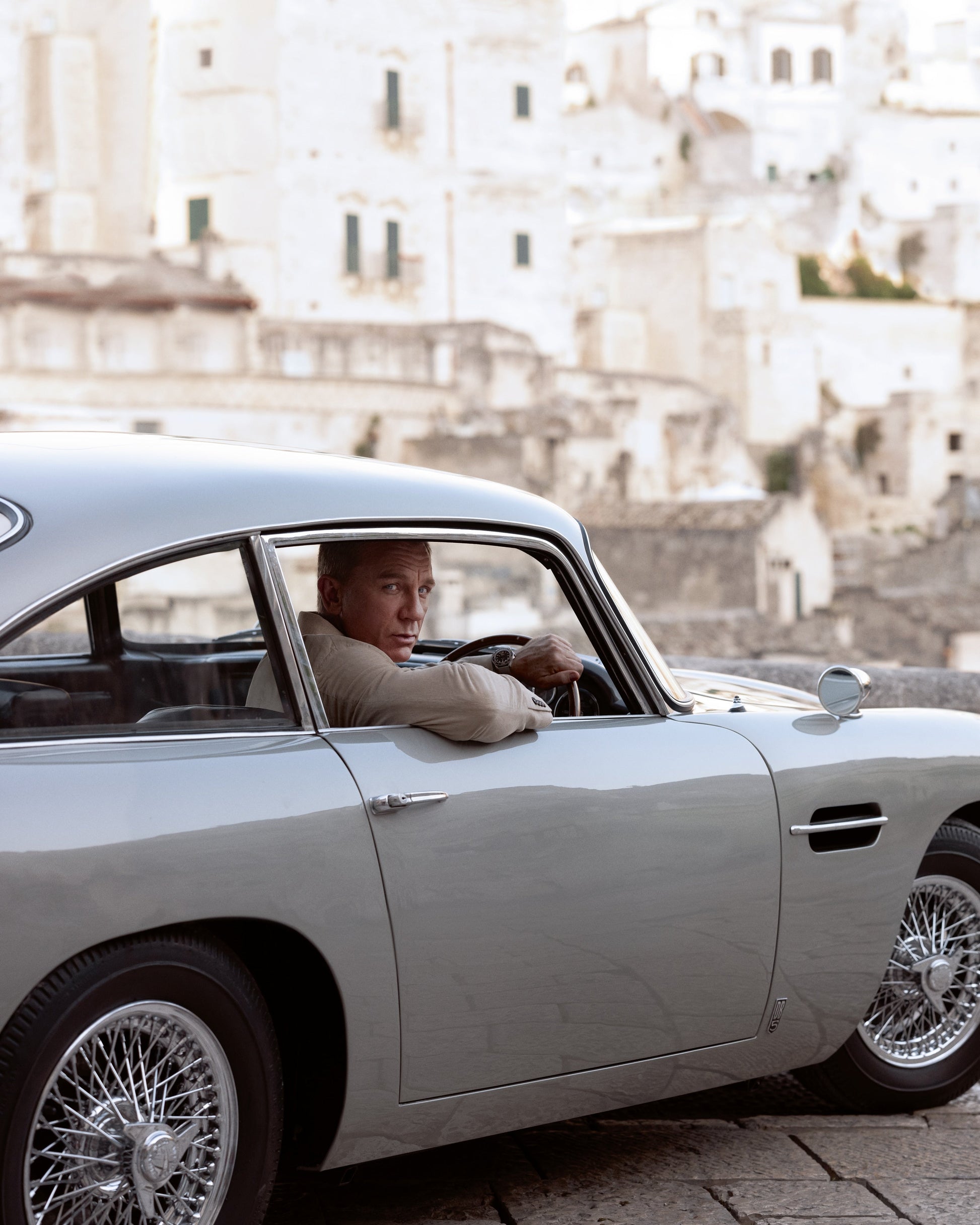 Seamaster DIVER 300M CO‑AXIAL MASTER CHRONOMETER Ref# 210.90.42.20.01.001