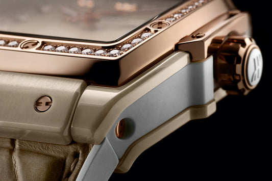 Spirit of Big Bang BEIGE CERAMIC KING GOLD DIAMONDS Ref# 665.CZ.898B.LR.1204